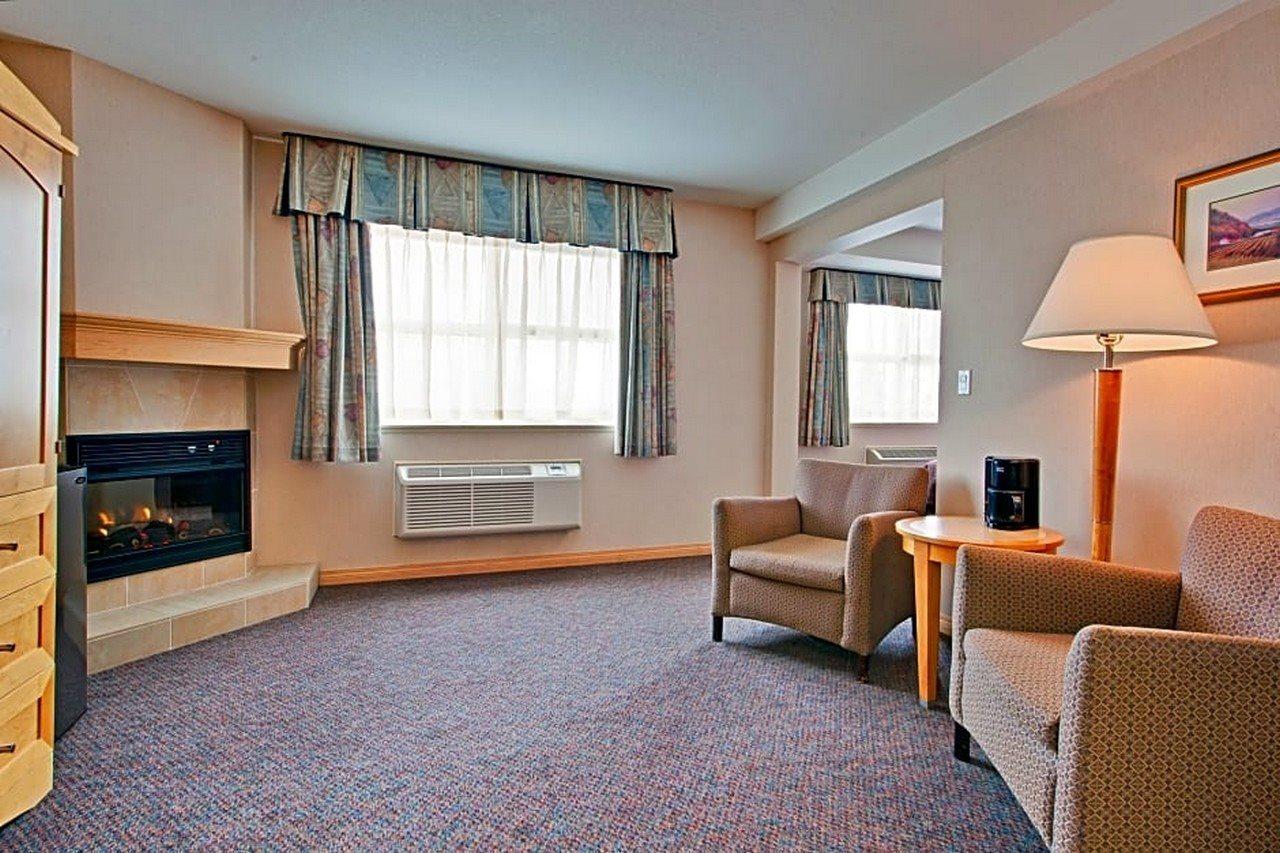 Doubletree By Hilton West Kelowna Eksteriør billede