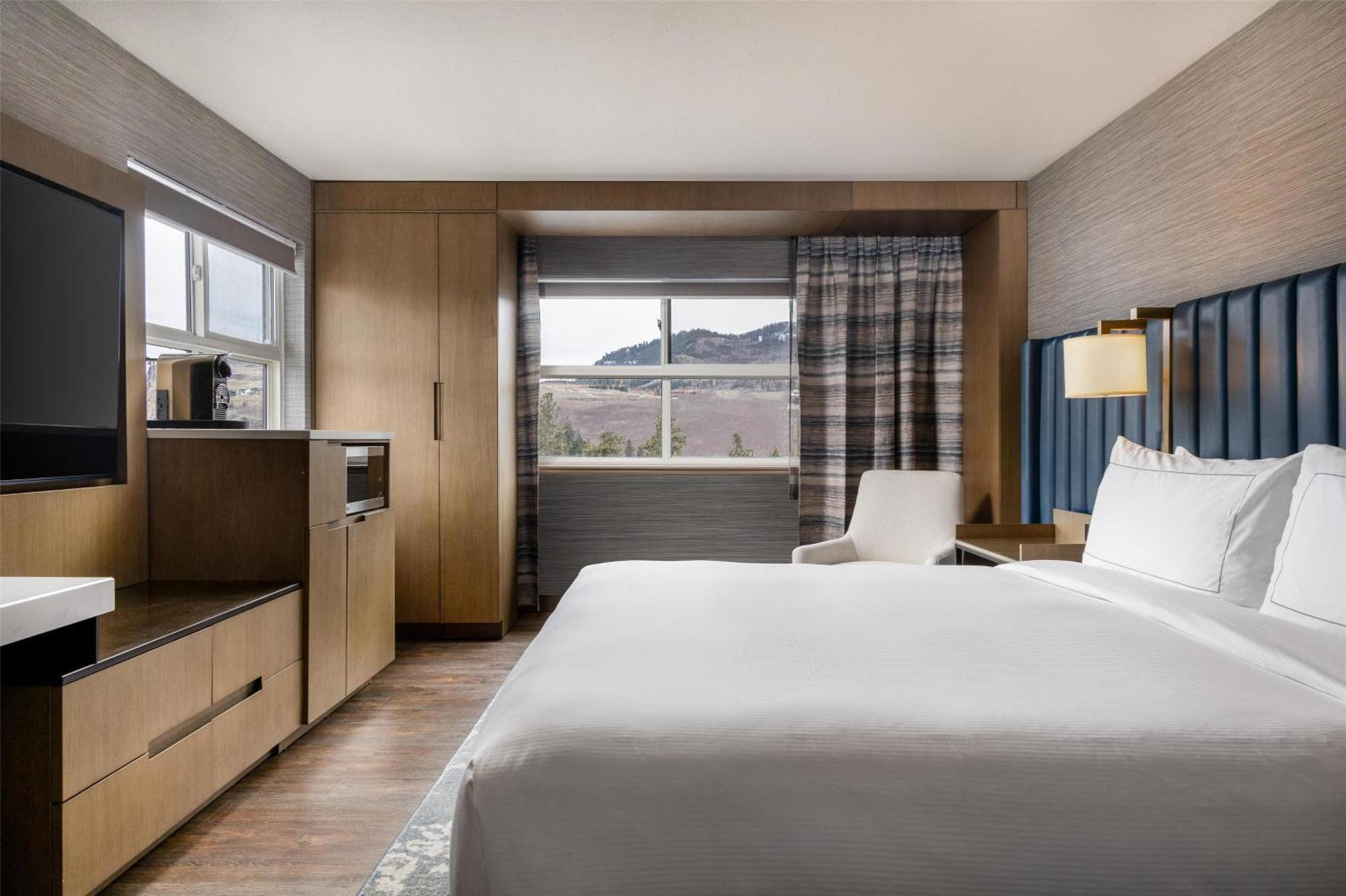 Doubletree By Hilton West Kelowna Eksteriør billede